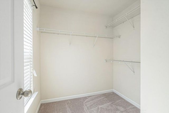 818 Arbor Gate Lane, Lawrenceville, GA 30044