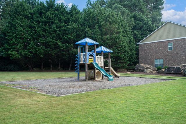 818 Arbor Gate Lane, Lawrenceville, GA 30044