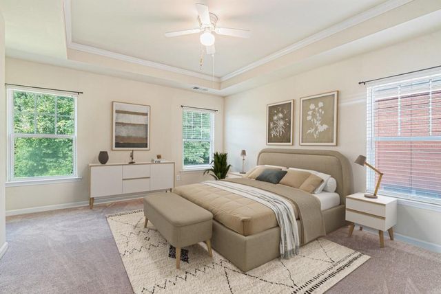 818 Arbor Gate Lane, Lawrenceville, GA 30044