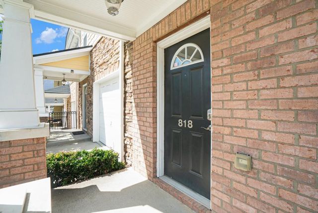 818 Arbor Gate Lane, Lawrenceville, GA 30044