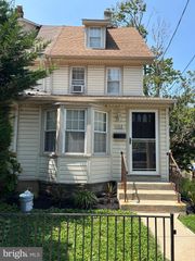 102 GARRETT AVE, Bryn Mawr, PA 19010