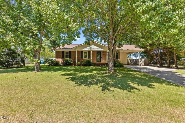 107 Gum Street, Dunn, NC 28334