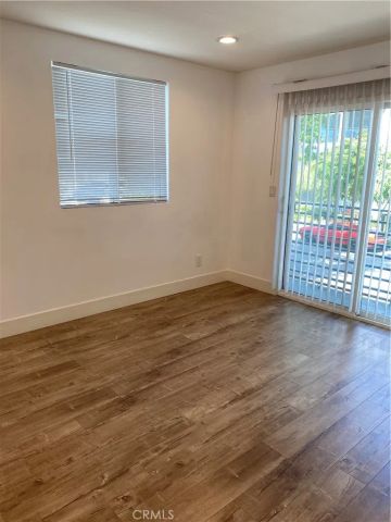 10930 Hartsook Street, North Hollywood, CA 91401