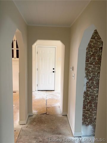 180 Broadway Street, Austin, IN 47102