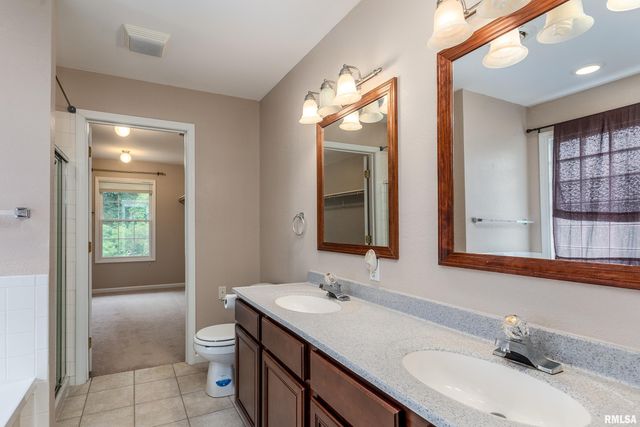 141 Pump Station Road, Makanda, IL 62958