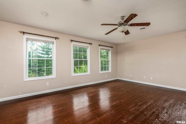 141 Pump Station Road, Makanda, IL 62958