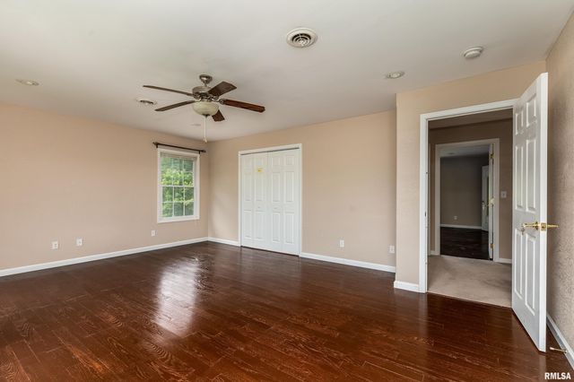 141 Pump Station Road, Makanda, IL 62958