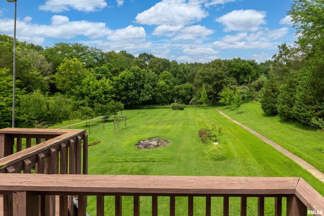 141 Pump Station Road, Makanda, IL 62958