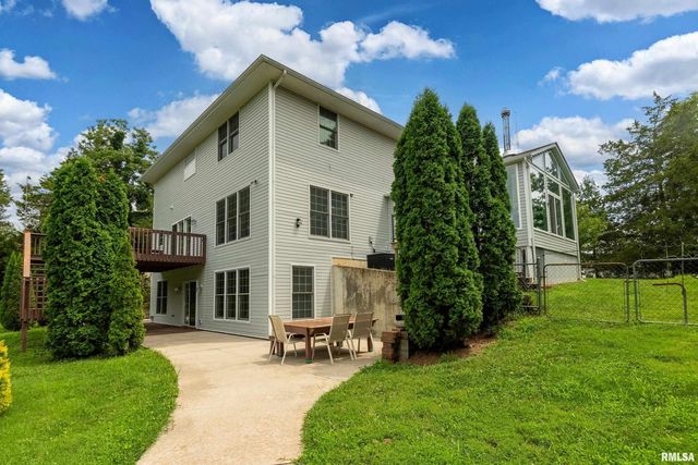 141 Pump Station Road, Makanda, IL 62958