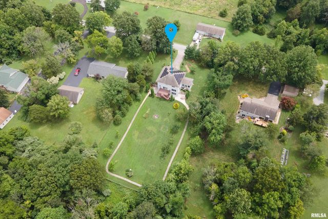 141 Pump Station Road, Makanda, IL 62958