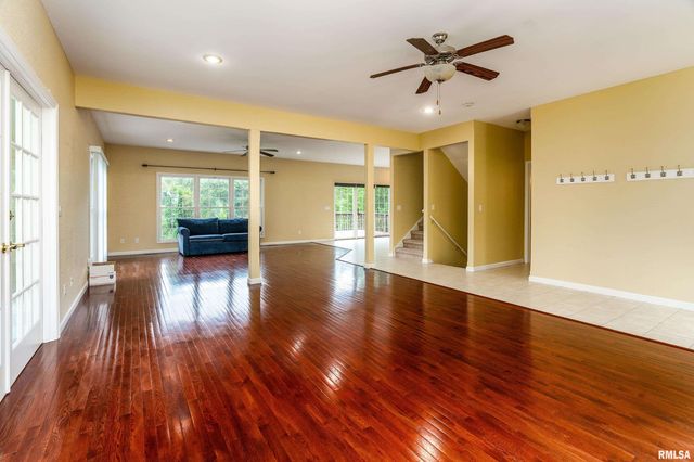 141 Pump Station Road, Makanda, IL 62958