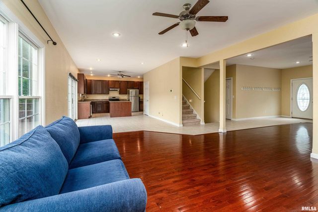 141 Pump Station Road, Makanda, IL 62958