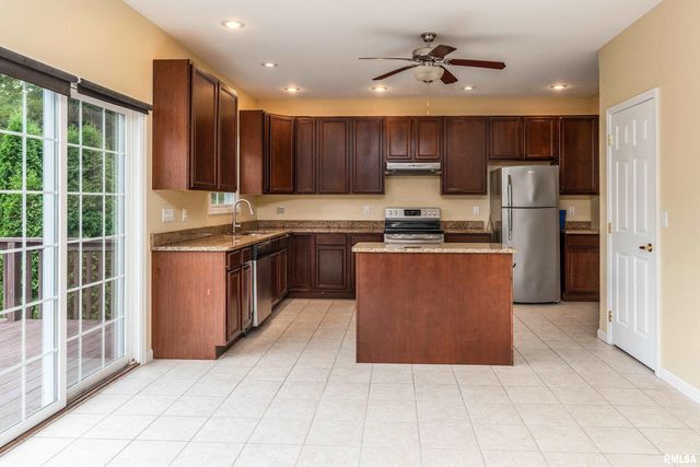 141 Pump Station Road, Makanda, IL 62958