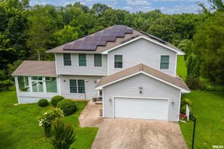 141 Pump Station Road, Makanda, IL 62958