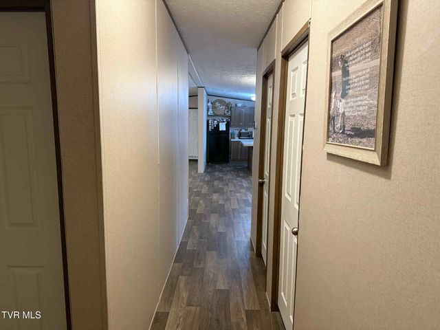 240 Cherry Tree Drive, Dryden, VA 24243