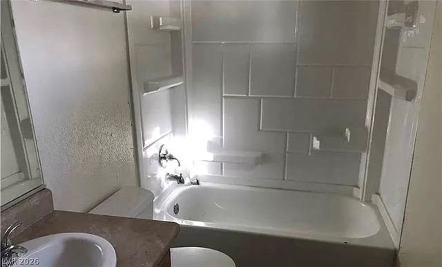 3258 GLENHURST Drive, Las Vegas, NV 89121