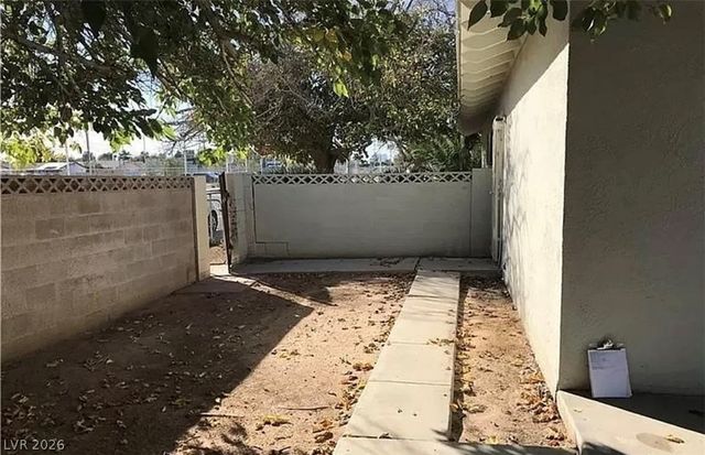 3258 GLENHURST Drive, Las Vegas, NV 89121