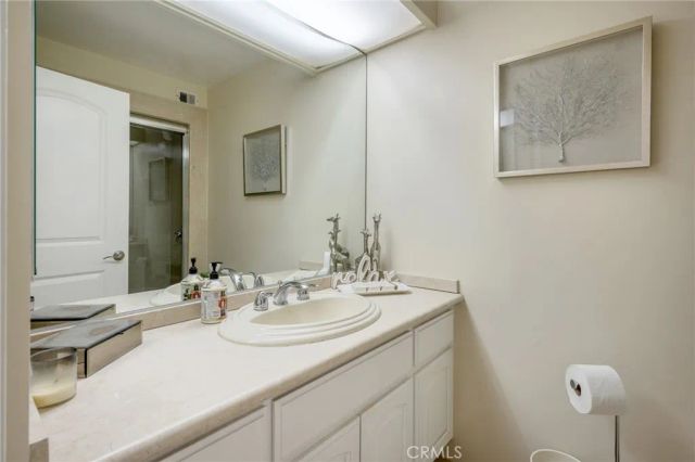 222 Monterey Road 1603, Glendale, CA 91206