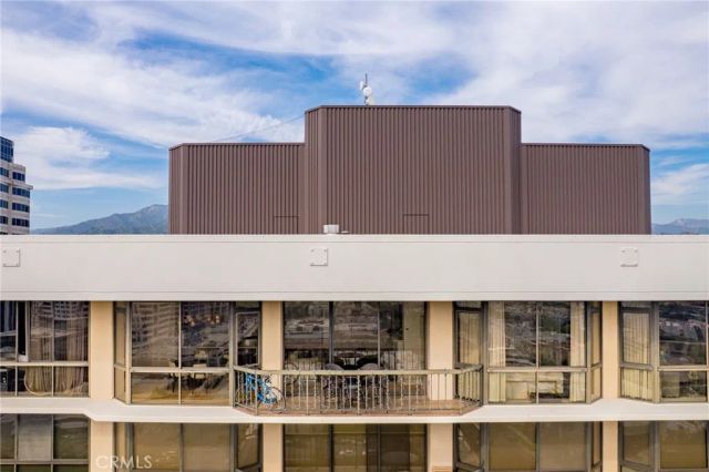 222 Monterey Road 1603, Glendale, CA 91206
