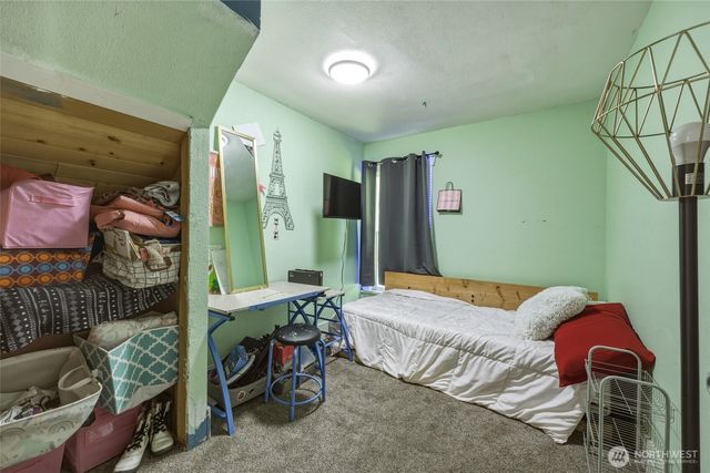 1005 Delphi Road SW, Olympia, WA 98512
