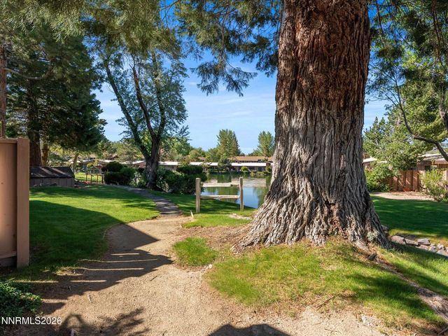 121 Lake Glen Drive, Carson City, NV 89703