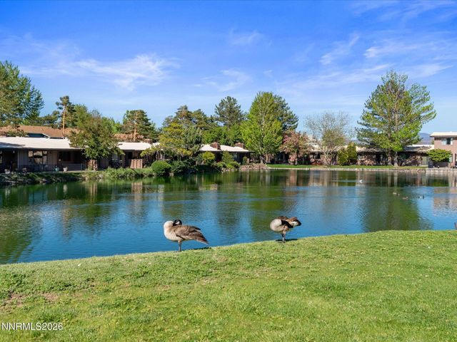 121 Lake Glen Drive, Carson City, NV 89703