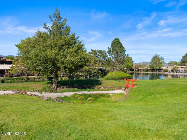 121 Lake Glen Drive, Carson City, NV 89703
