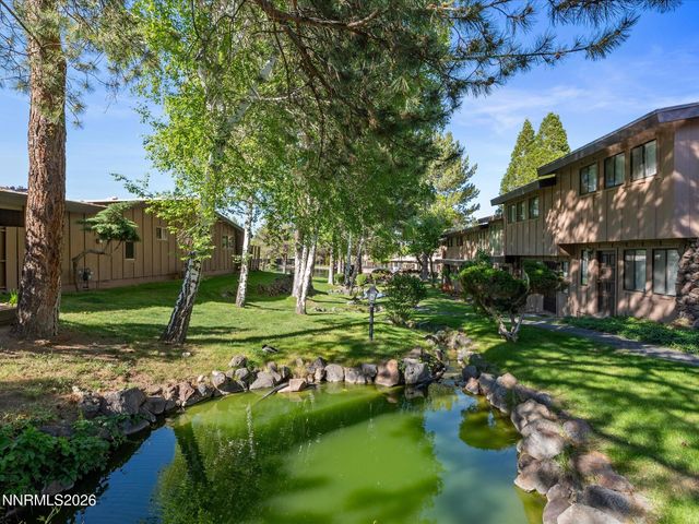121 Lake Glen Drive, Carson City, NV 89703