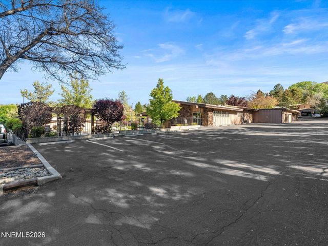 121 Lake Glen Drive, Carson City, NV 89703