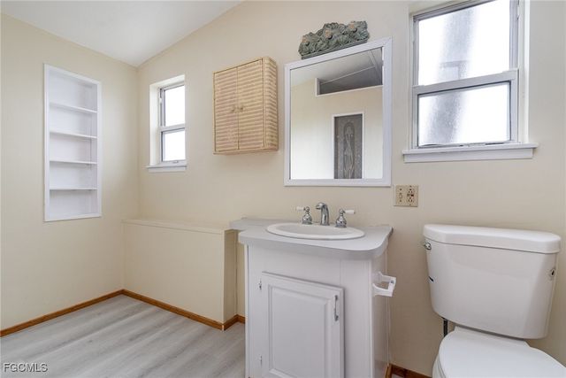 19621 N Tamiami TRL 5, North Fort Myers, FL 33903