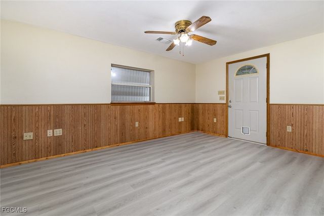 19621 N Tamiami TRL 5, North Fort Myers, FL 33903