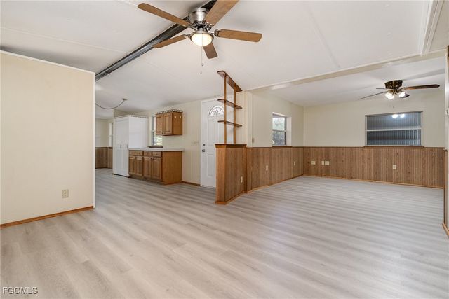 19621 N Tamiami TRL 5, North Fort Myers, FL 33903