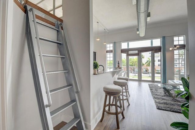 185 NE 4th Avenue 210, Delray Beach, FL 33483