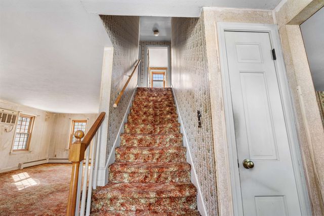 40 Meditation Lane, Atkinson, NH 03811