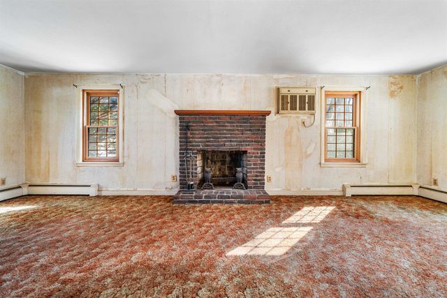 40 Meditation Lane, Atkinson, NH 03811