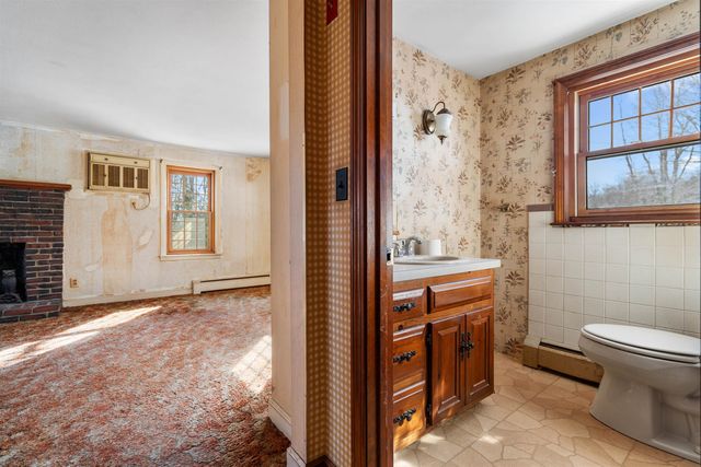 40 Meditation Lane, Atkinson, NH 03811