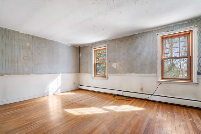 40 Meditation Lane, Atkinson, NH 03811