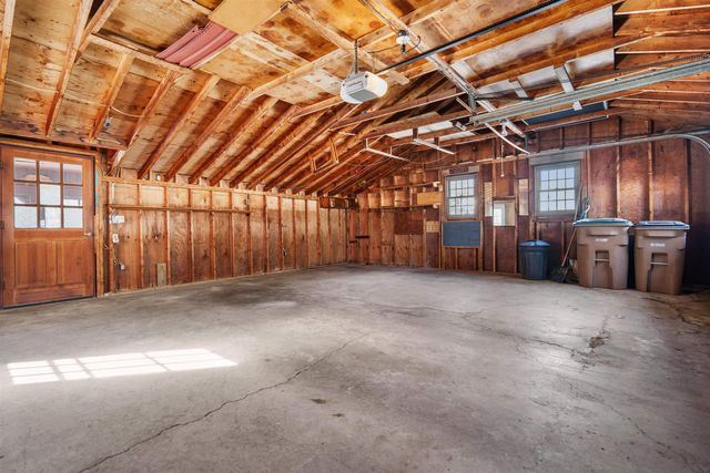 40 Meditation Lane, Atkinson, NH 03811