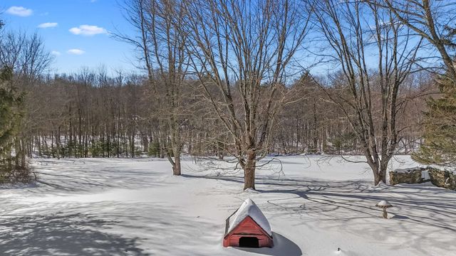 40 Meditation Lane, Atkinson, NH 03811