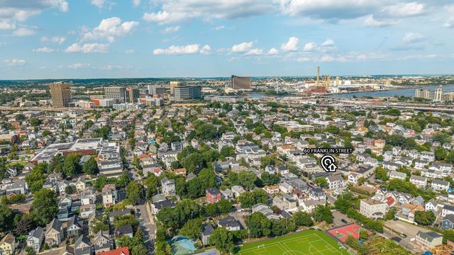 60 Franklin St 3, Somerville, MA 02145