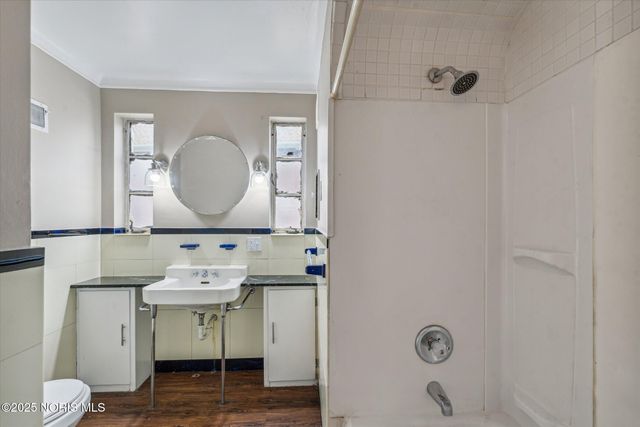 2140 Wyndhurst Road, Toledo, OH 43607