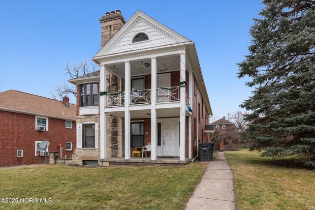 2140 Wyndhurst Road, Toledo, OH 43607