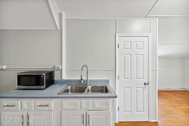 2140 Wyndhurst Road, Toledo, OH 43607