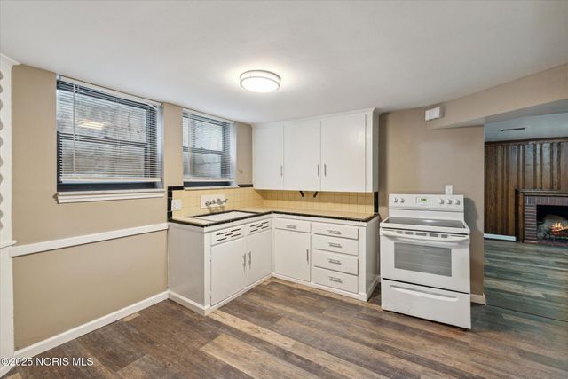 2140 Wyndhurst Road, Toledo, OH 43607