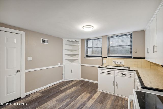 2140 Wyndhurst Road, Toledo, OH 43607