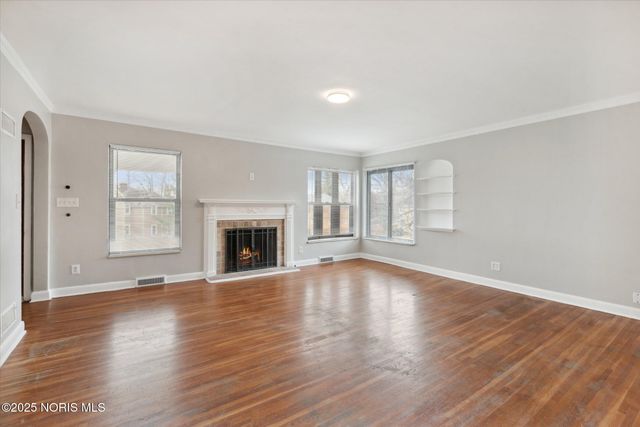 2140 Wyndhurst Road, Toledo, OH 43607