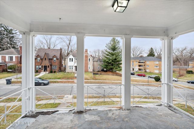 2140 Wyndhurst Road, Toledo, OH 43607