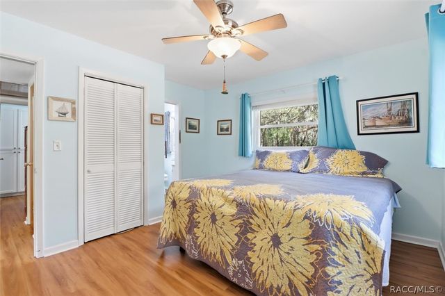 8215 E Floral Park Drive, Floral City, FL 34436