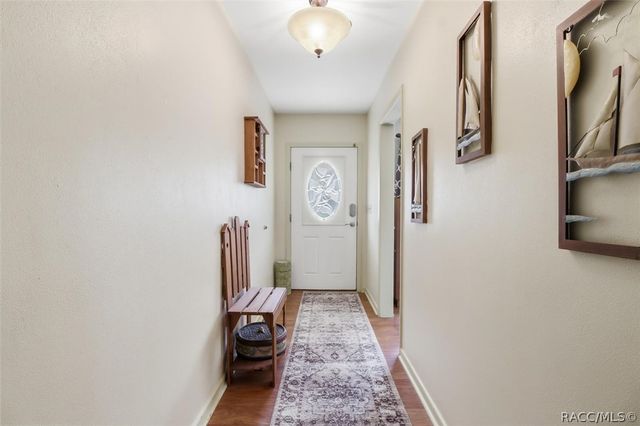 8215 E Floral Park Drive, Floral City, FL 34436