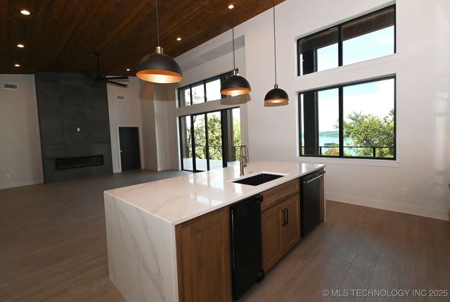 01 Sunset Lane, Vian, OK 74962